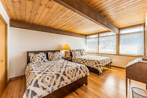 Crown of the Coast image 27