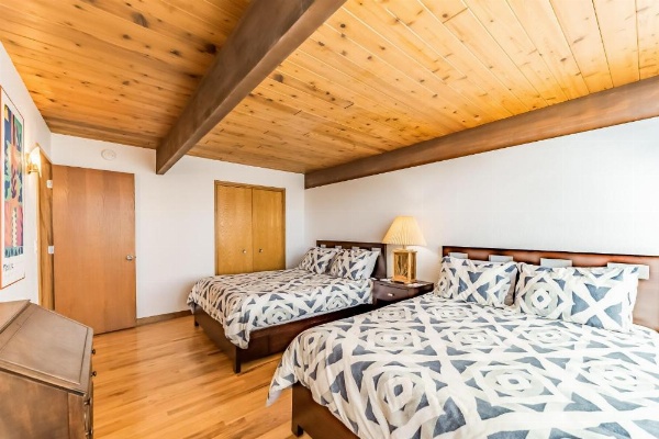 Crown of the Coast image 9